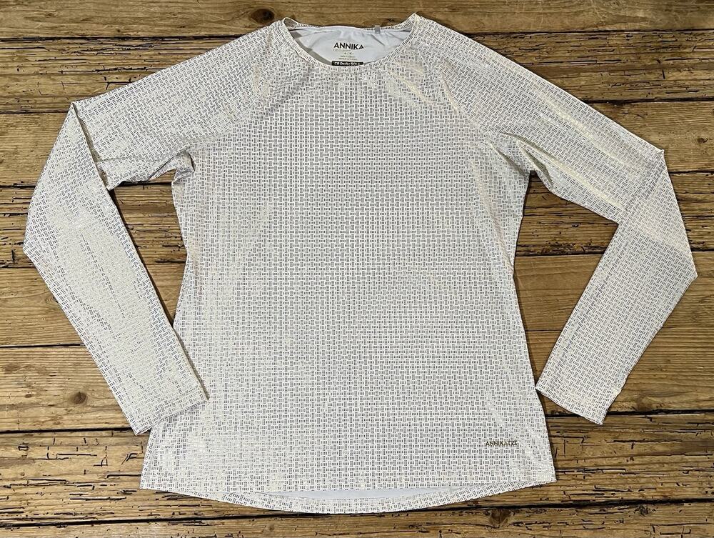 Annika Cutter Buck Women’s Size M White/Gold CB DryTec 50 Long Sleeve Top